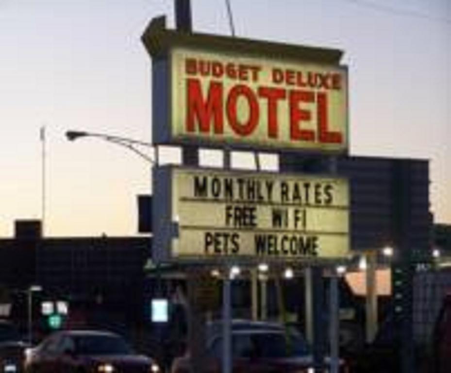 رولا Budget Deluxe Motel المظهر الخارجي الصورة